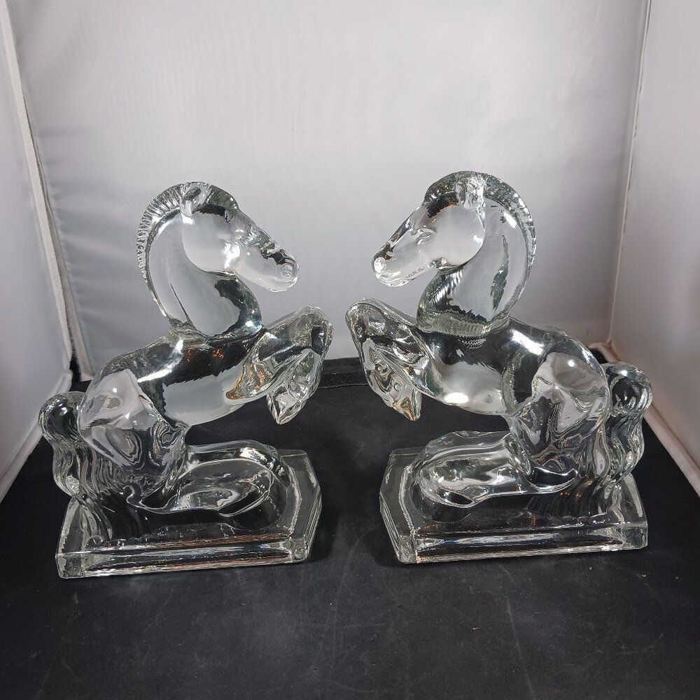 Vintage LE Smith Glass Clear Rearing Horse Bookend